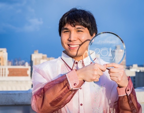 Wesley So after winning the 2017 US Championship