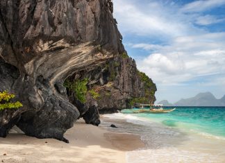 Top travel destination Palawan