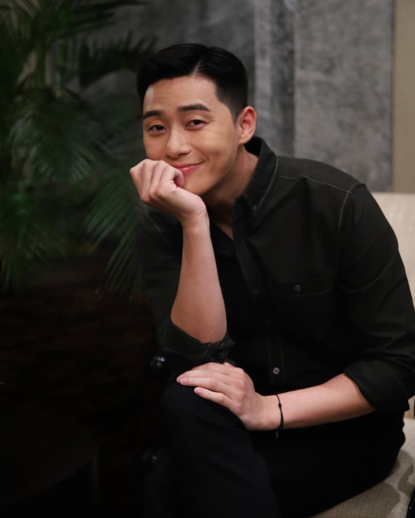 Korean star Park Seo Joon at Philippines