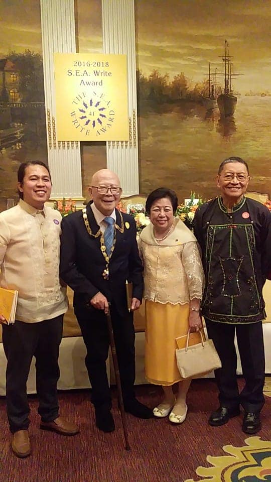 Filipino authors Southeast Asian Write