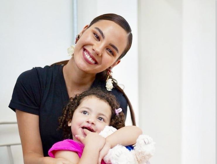 Catriona Gray cleft palate