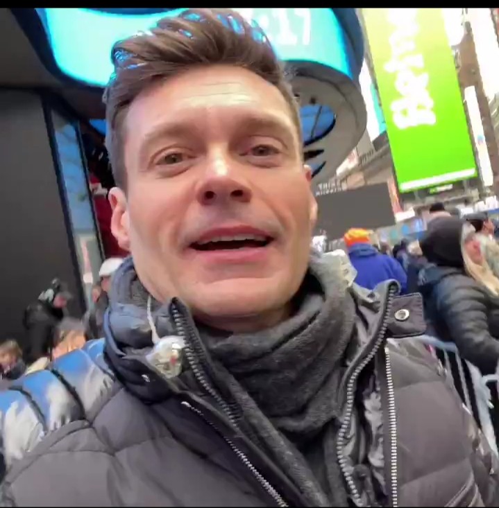 Ryan Seacrest Filipino New Year