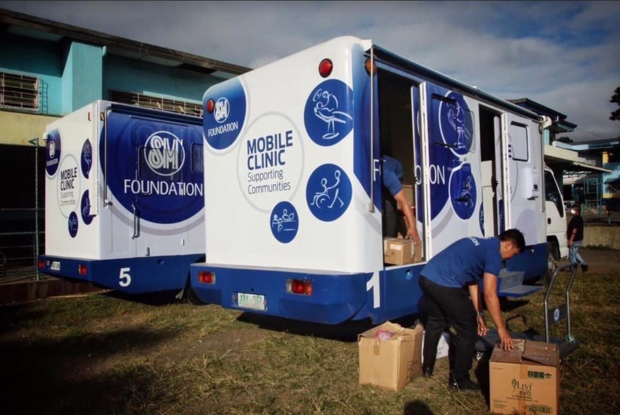 SM Group Taal evacuees