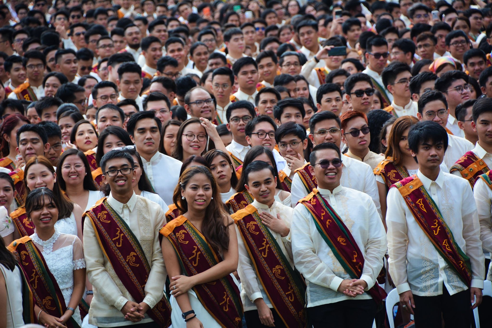 Graduation Toga Philippines | vlr.eng.br