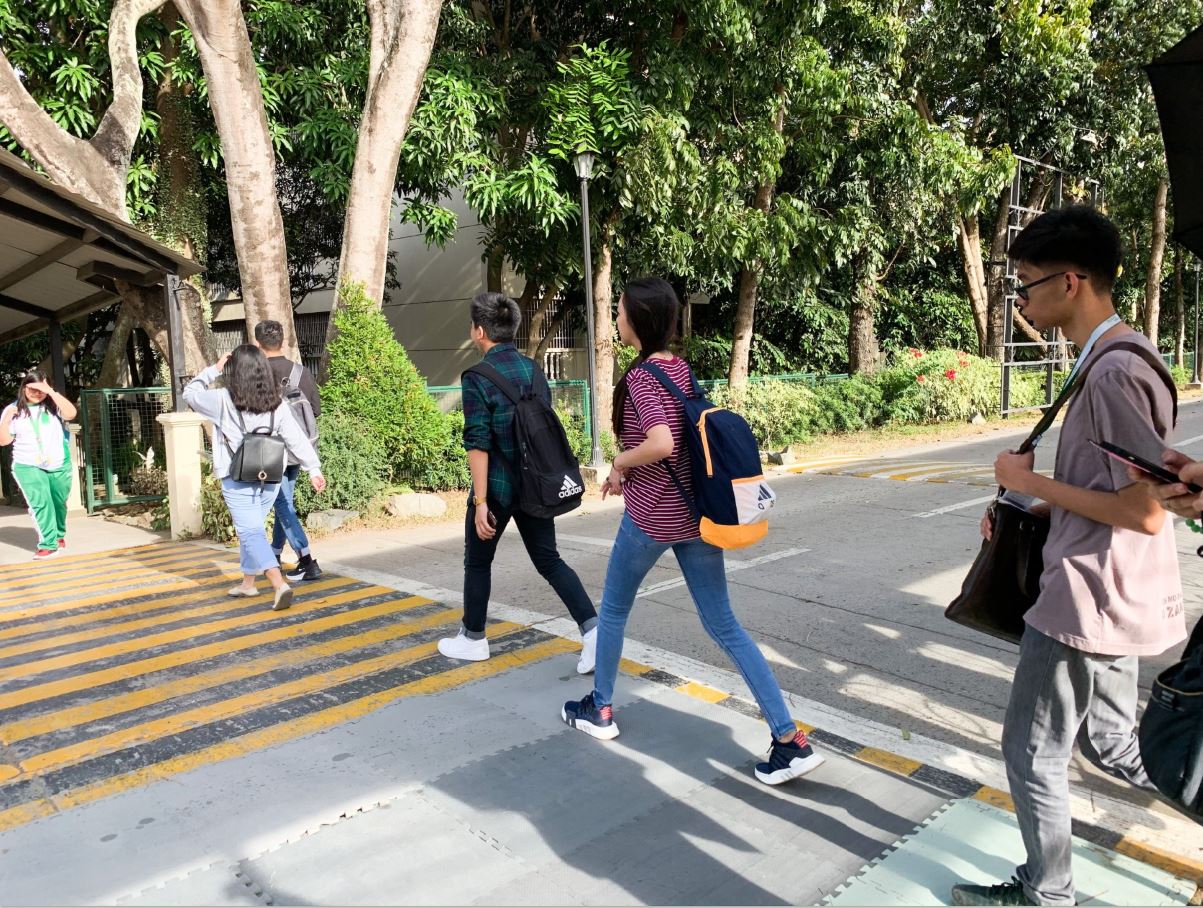 La Salle Dasmariñas electricity-generating pedestrian La Salle Dasmariñas electricity-generating pedestrian