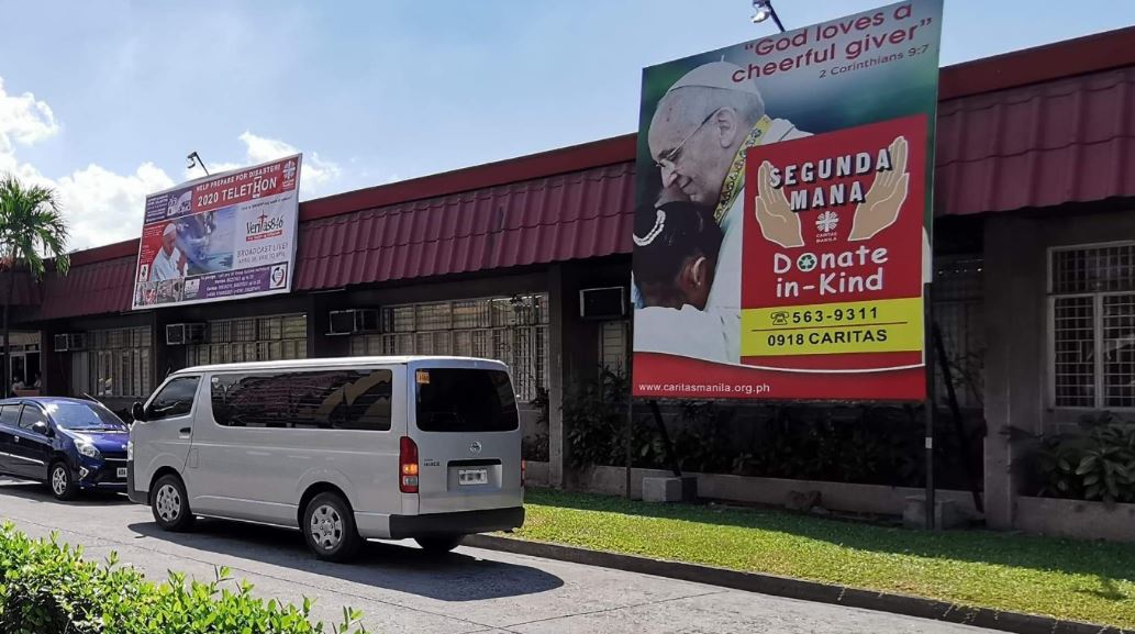 Condo residents donates to Caritas' Segunda Mana charity