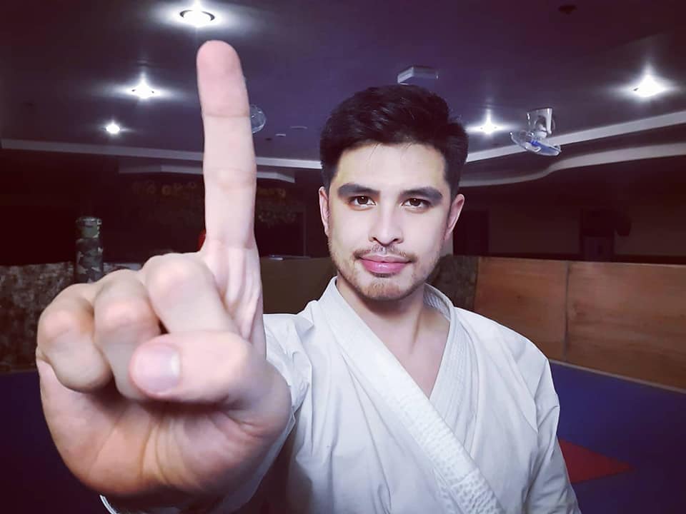 James De Los Santos Guinness World Record
