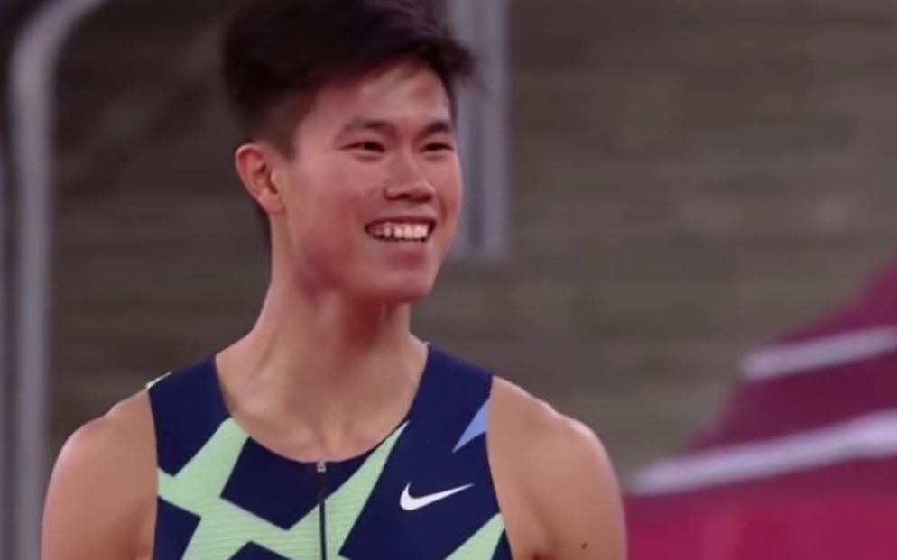 EJ Obiena pole vault records