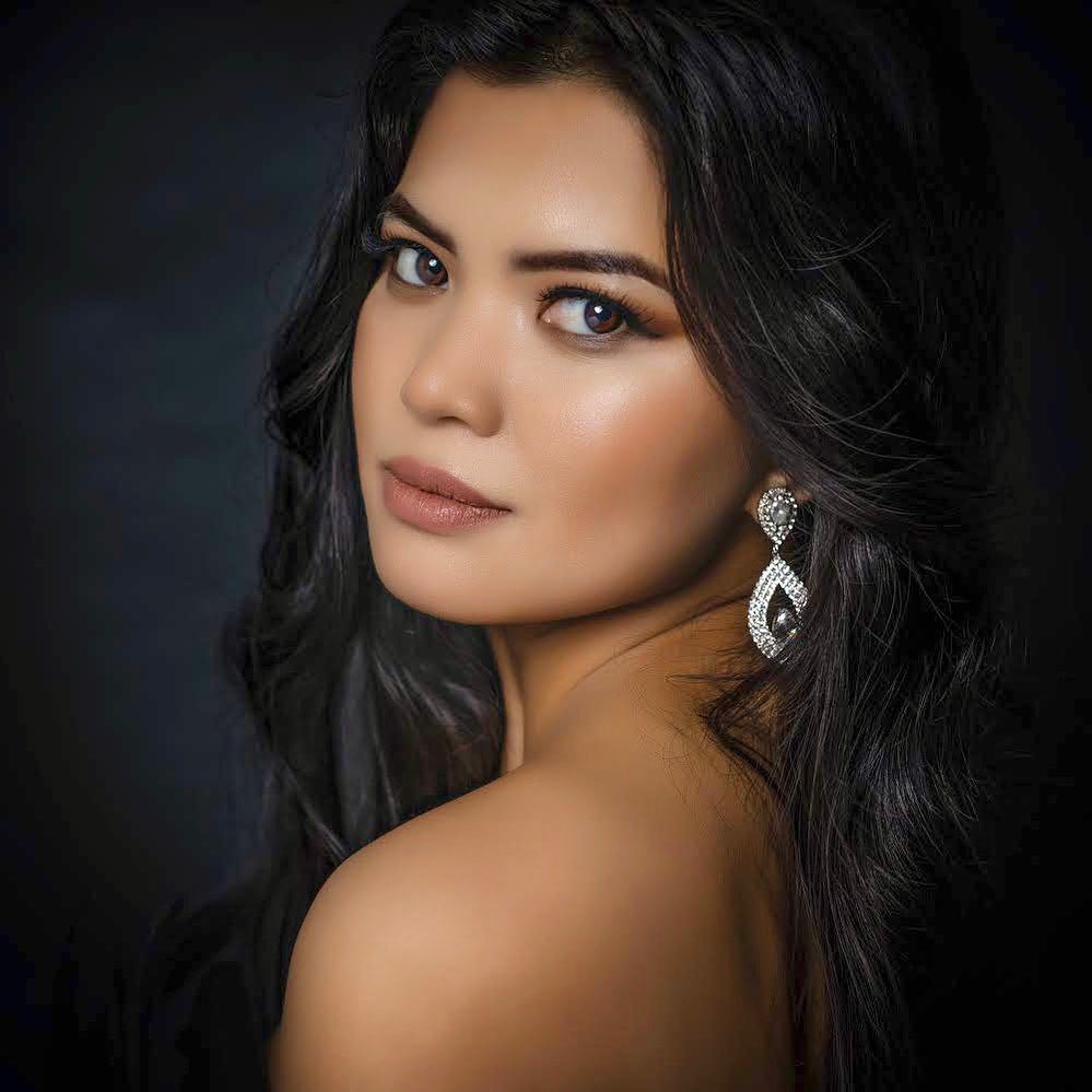 Mrs. World Meranie Gadiana Rahman 