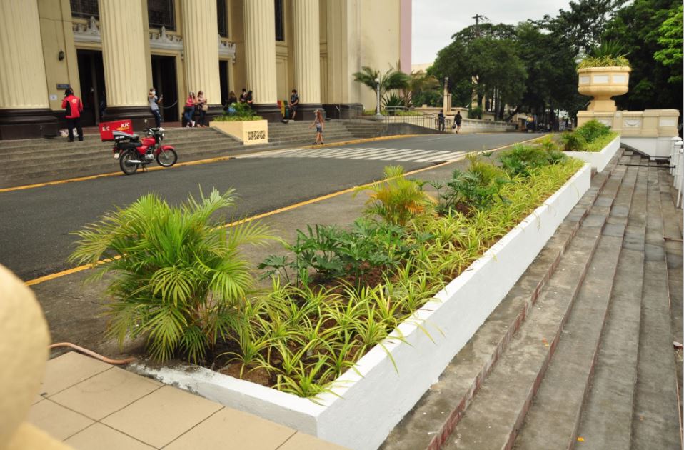Manila Central Post Office urban gardening