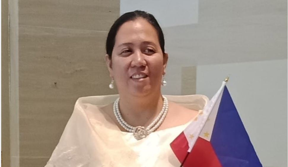 Noemi Baysa Filipino public school 
