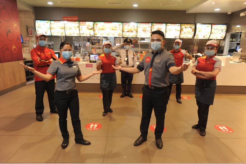 Jollibee Group employees COVID-19 vaccine