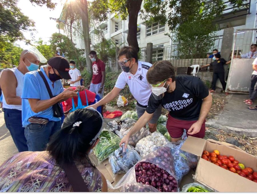 UP Diliman Fighting Maroons community pantry 
