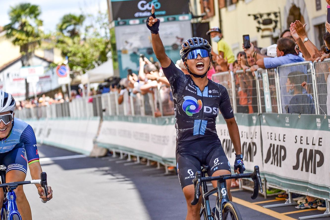 Coryn Rivera Giro Donne Italy tour