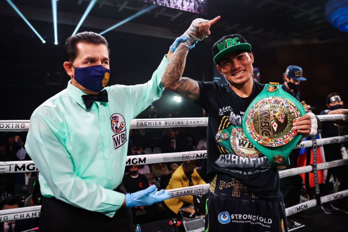 Mark Magsayo WBC Featherweight Champion