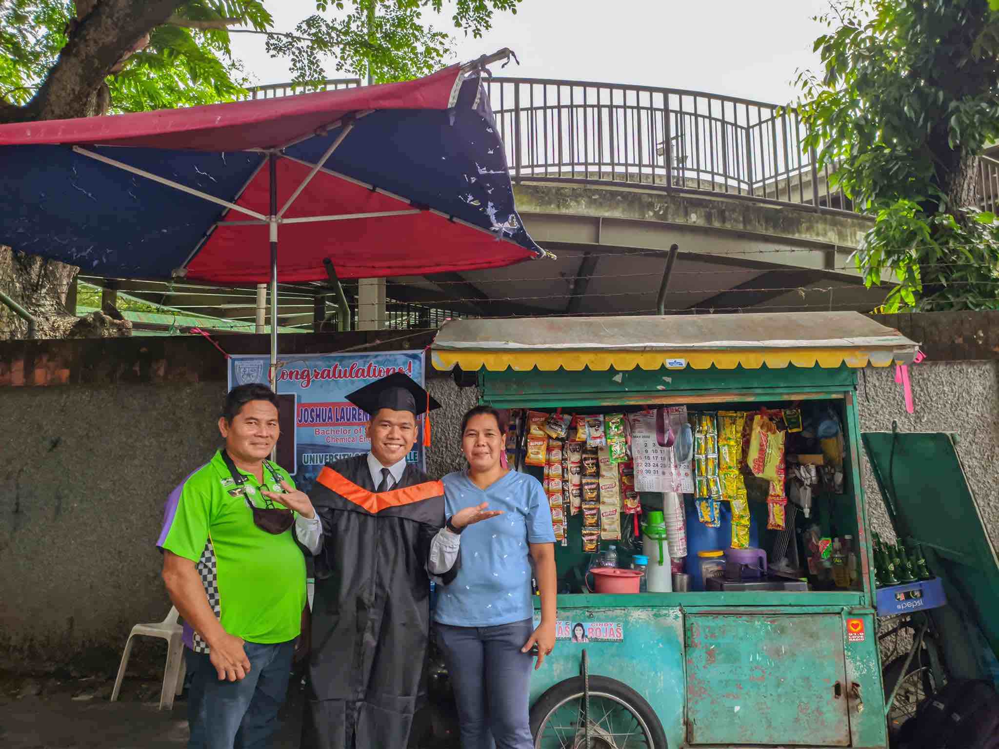 Bacolod sidewalk vendor La Salle-DOST scholar