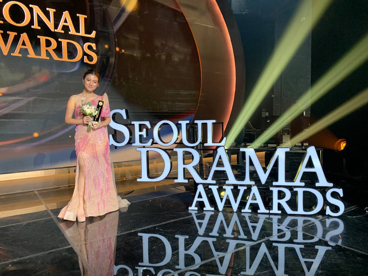 Belle Mariano at the 2022 Seoul Drama Awards