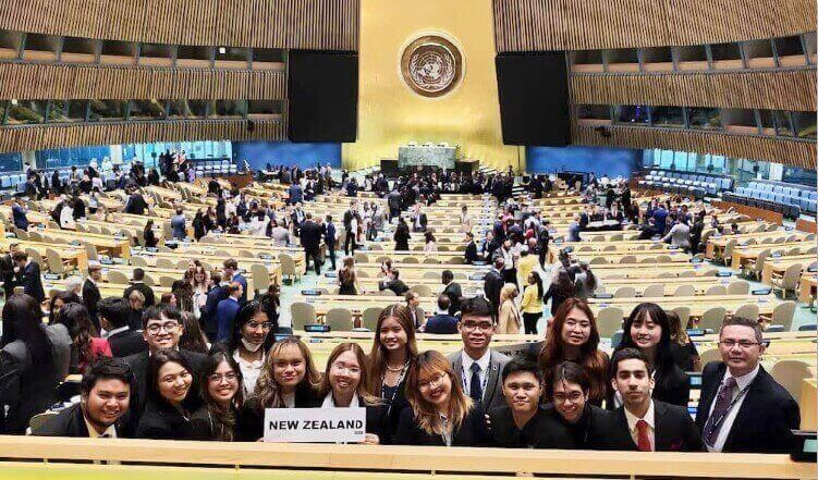 De La Salle University National Model United Nations