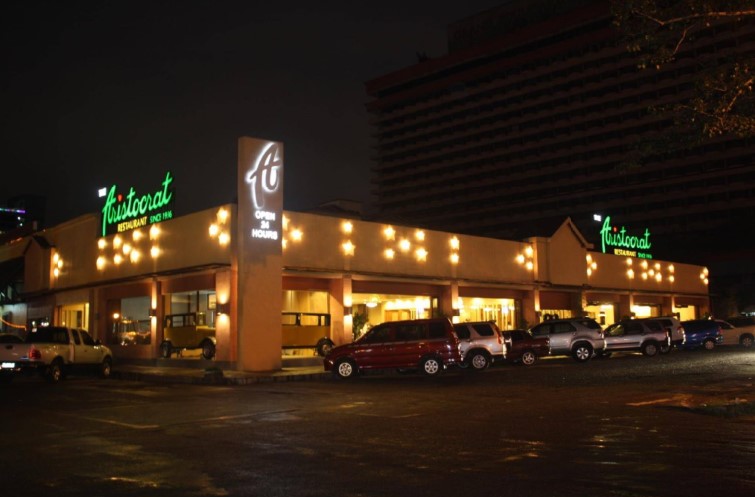 The Aristocrat Restaurant World's Most Legendary Restaurants